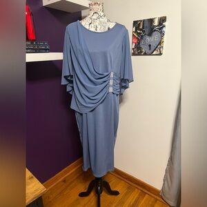 Hanna Nikole Mother of Bride Capelike Gown